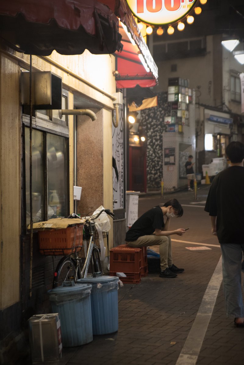 Scribble_Photo's tweet photo. それぞれの "東京"
#tokyoite #streetphotography #nightphotography #nightshot #nightview #citylights #cinematic #urban #cityscape #cityphotography #繁華街 #センター街 #渋谷 #shibuya #東京 #tokyo #visitjapan #explorejapan #ノスタルジック #物語のある写真を撮りたい #japanphotographer https://t.co/lrm6BBwhmb