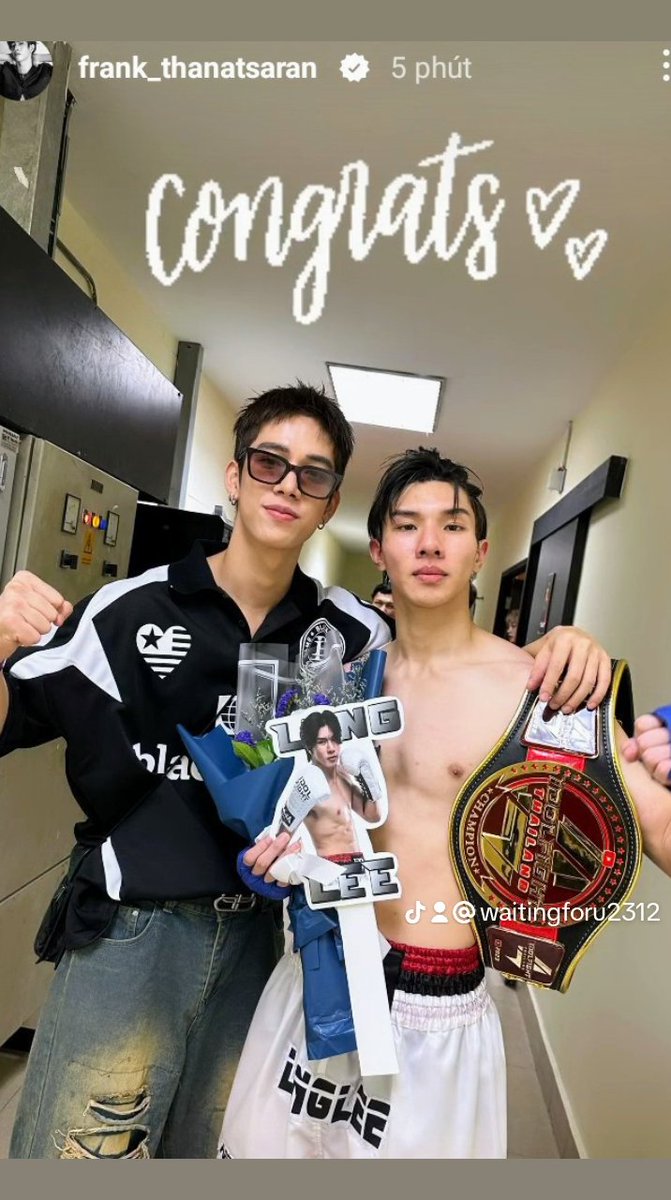 HoangoanhVN2312's tweet image. Thật tuyệt vời khi ở thời điểm quan trọng được ở bên người quan trọng như thế này.💞💞💞
#idolfightss4xLonglee
#longlee #sizel 
#frankthanatsaran