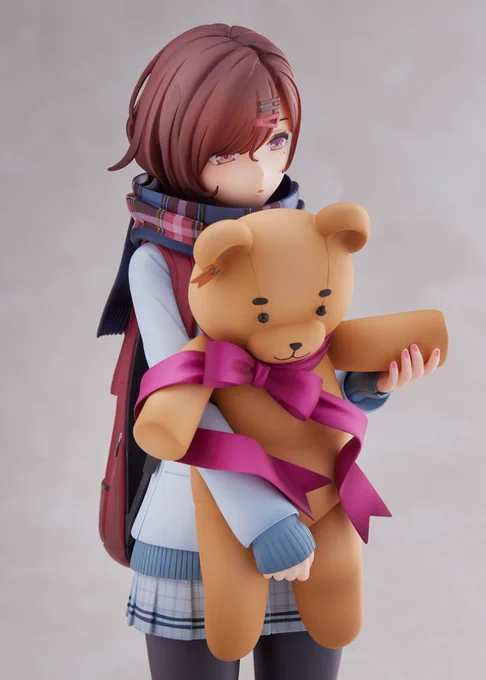ん～新円香フィギュア髪のボリューム通常よりおさえめよね～ありだね…後はおパンツがタイツで真っ黒なのであろうかが心配…