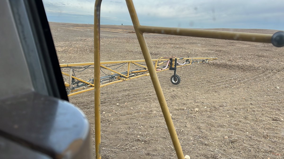 Not sure the rogator and I are a fan of this cold weather spraying stuff.