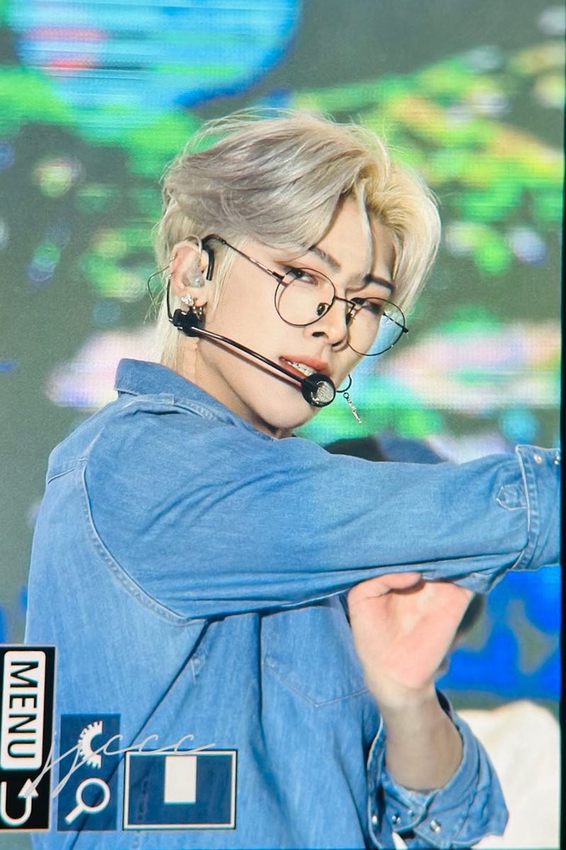 ℛ𝒾𝒸𝓀𝓎 리키

1021 
BOF

#ℛ𝒾𝒸𝓀𝓎 #리키 #ZEROBAESONE #ZB1 #RICKY #沈泉鋭 #沈泉锐 #제로베이스원 #飯拍