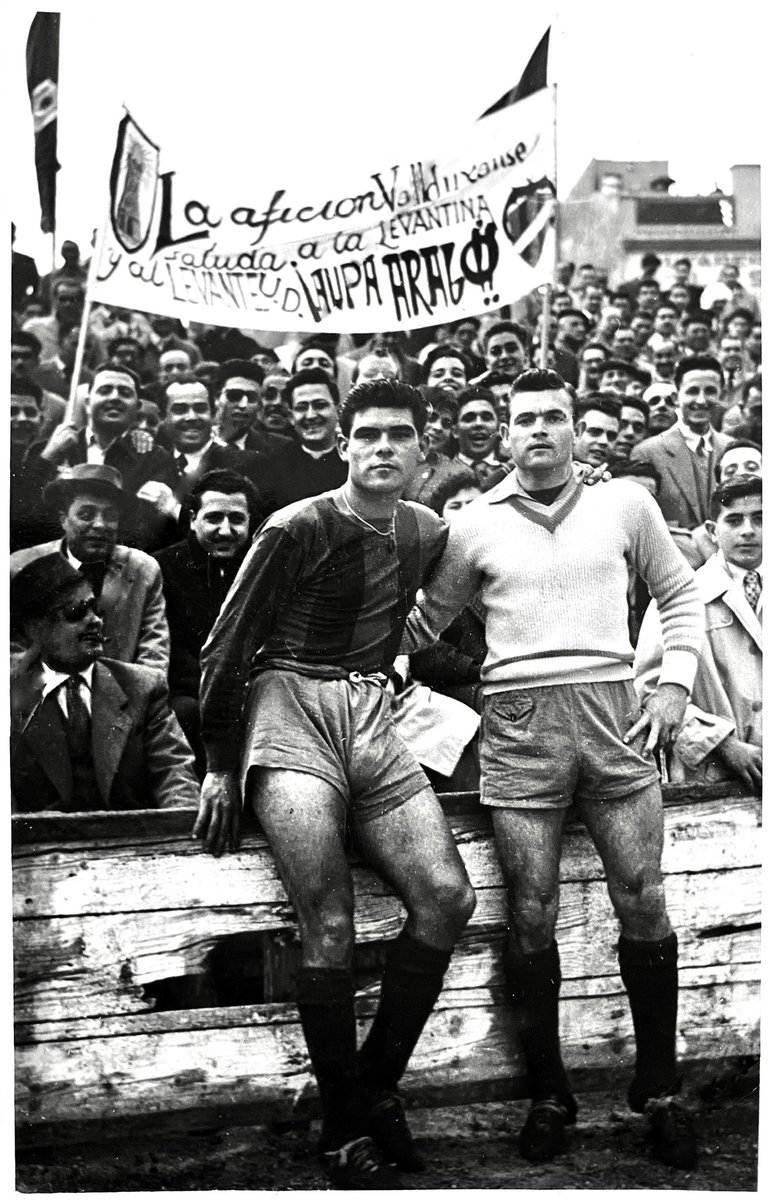 olympia_vintage's tweet photo. Paco Aragó.

DEP.

#LevanteUD https://t.co/8hvGM88pE2