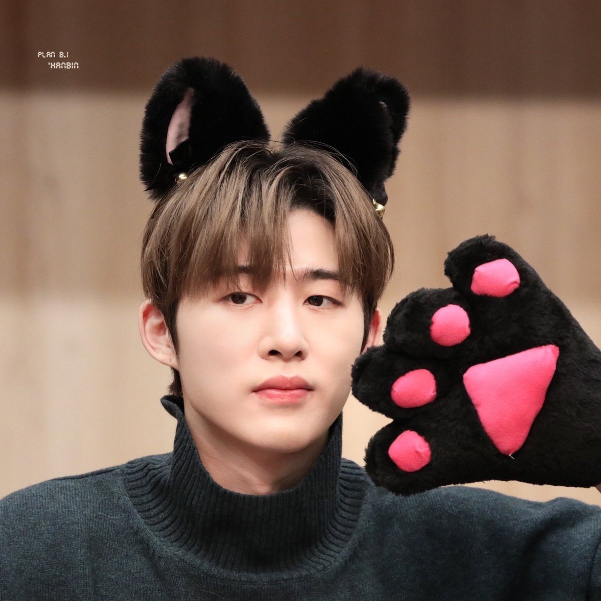 행복하자 (៸៸᳐>𖥦<៸៸᳐ )੭ﾞ🤍 

#김한빈 #비아이 <a href="/shxx131bi131/">김한빈</a>
#WorldStarBIrthday
#27살_김한빈