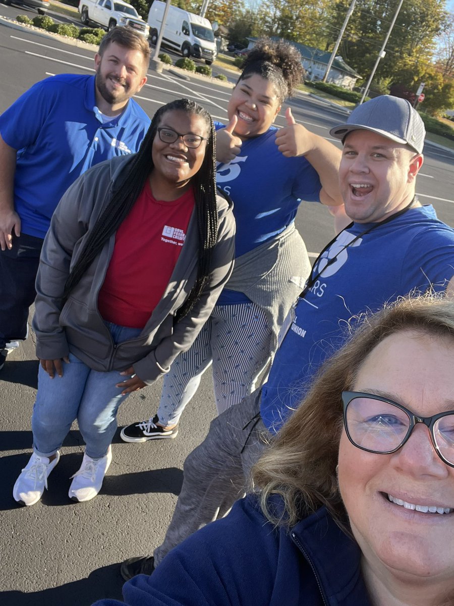 ornlfcu's tweet photo. Thanks for coming out for Shred Day! π β»οΈ
#creditunions #cudifference #shredday #communityshredday #easttennessee https://t.co/CwlBqMUxjC