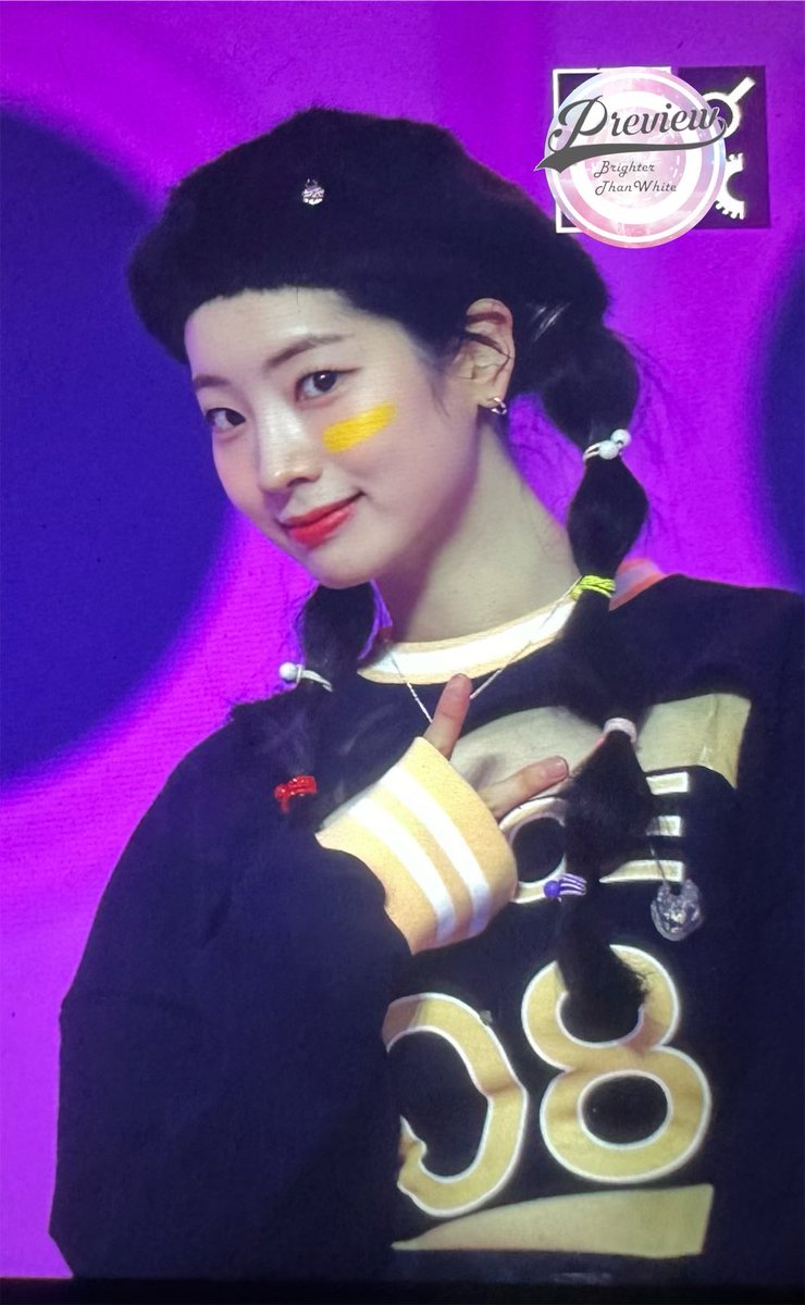 BrighterThanW's tweet photo. 231021 원스어게인 팬미팅 막공

8주년축하축하 🤍🤍

@JYPETWICE @JYPETWICE_JAPAN
#TWICE #DAHYUN #트와이스 #다현 #ダヒョン #金多賢 https://t.co/YAZOPTPUZY