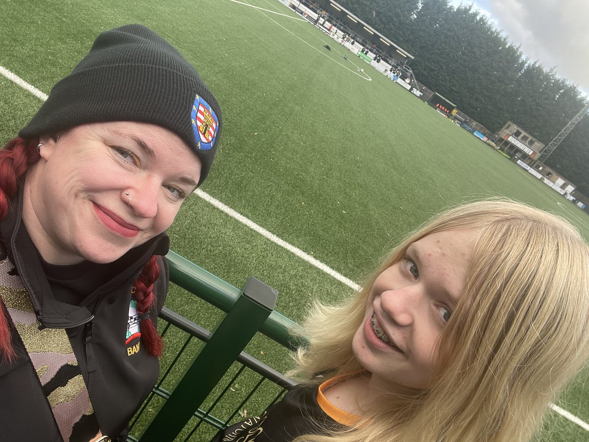 Sunny but cold day at <a href="/MorpethTownAFC/">Morpeth Town AFC</a>  watching the highway men vs <a href="/thesilkmen/">Macclesfield FC (C)</a>! 
#upthepeth