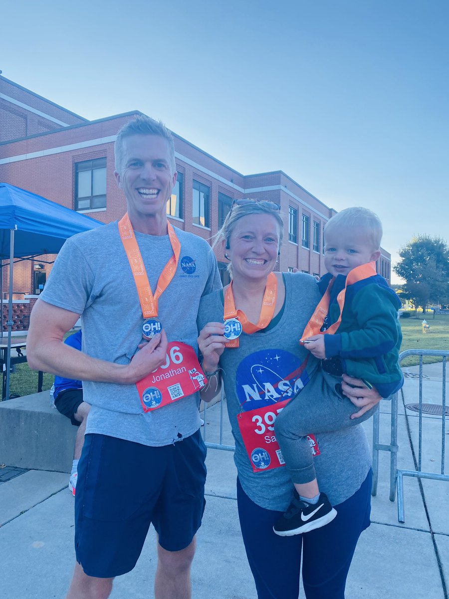 MrsHarrisGCPS's tweet photo. Fun morning @NASA_Langley for the 5k Moonwalk &amp; Run and Open House! I finished 4th female overall and 1st in age group. Lots of fun things to do and learn about! 🚀 https://t.co/uFbIaJ6h9a