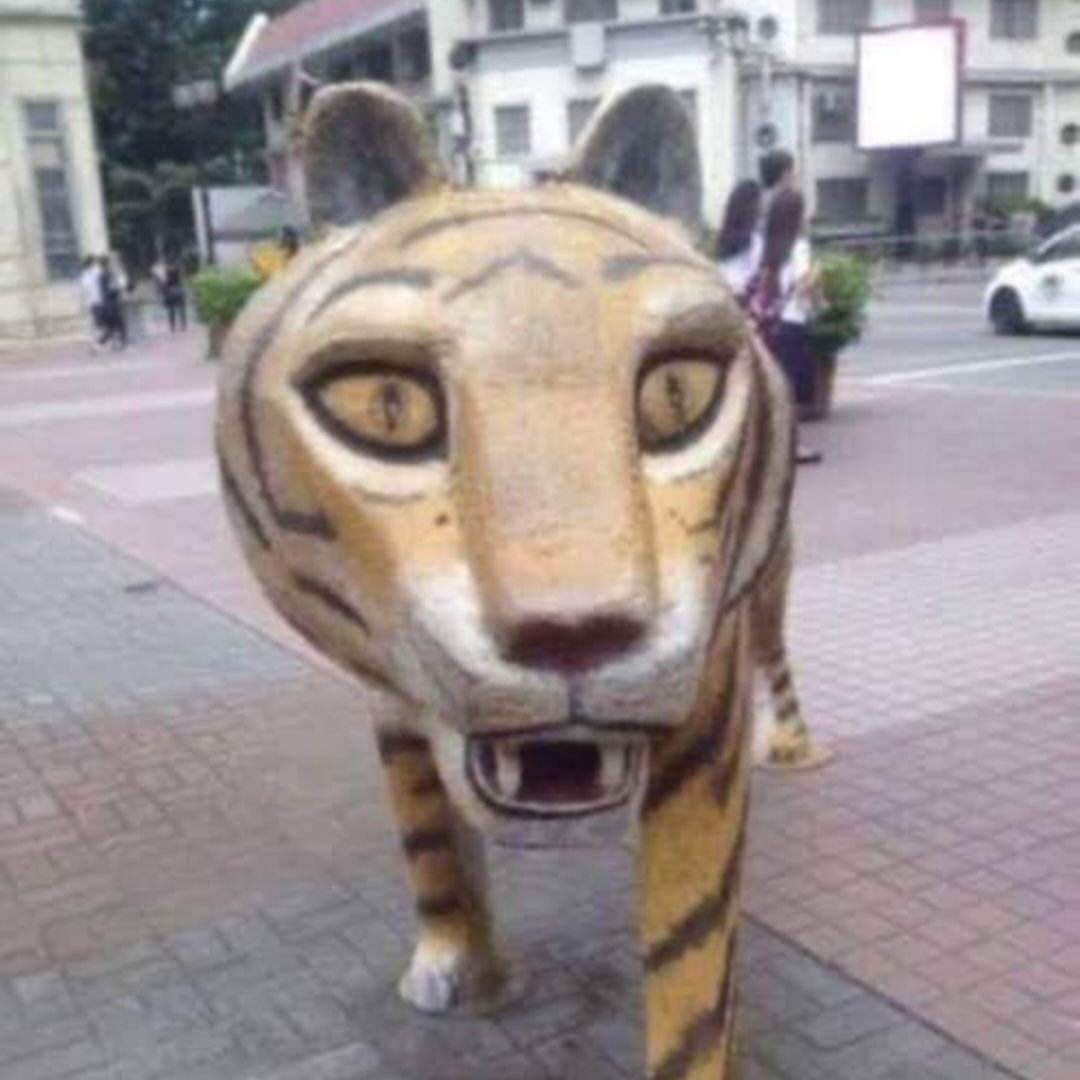 yunjinify's tweet photo. ✨IT’S USTET SEASON✨
RT and LIKE this lucky tiger charm to pass USTET — shs &amp; college 💛 best of luck, thomasians! in the name of st. thomas aquinas, you guys will pass! 🐯

#ust #ustet #thomasian #ustet2023 #tomasino https://t.co/TnF4iIwB4L
