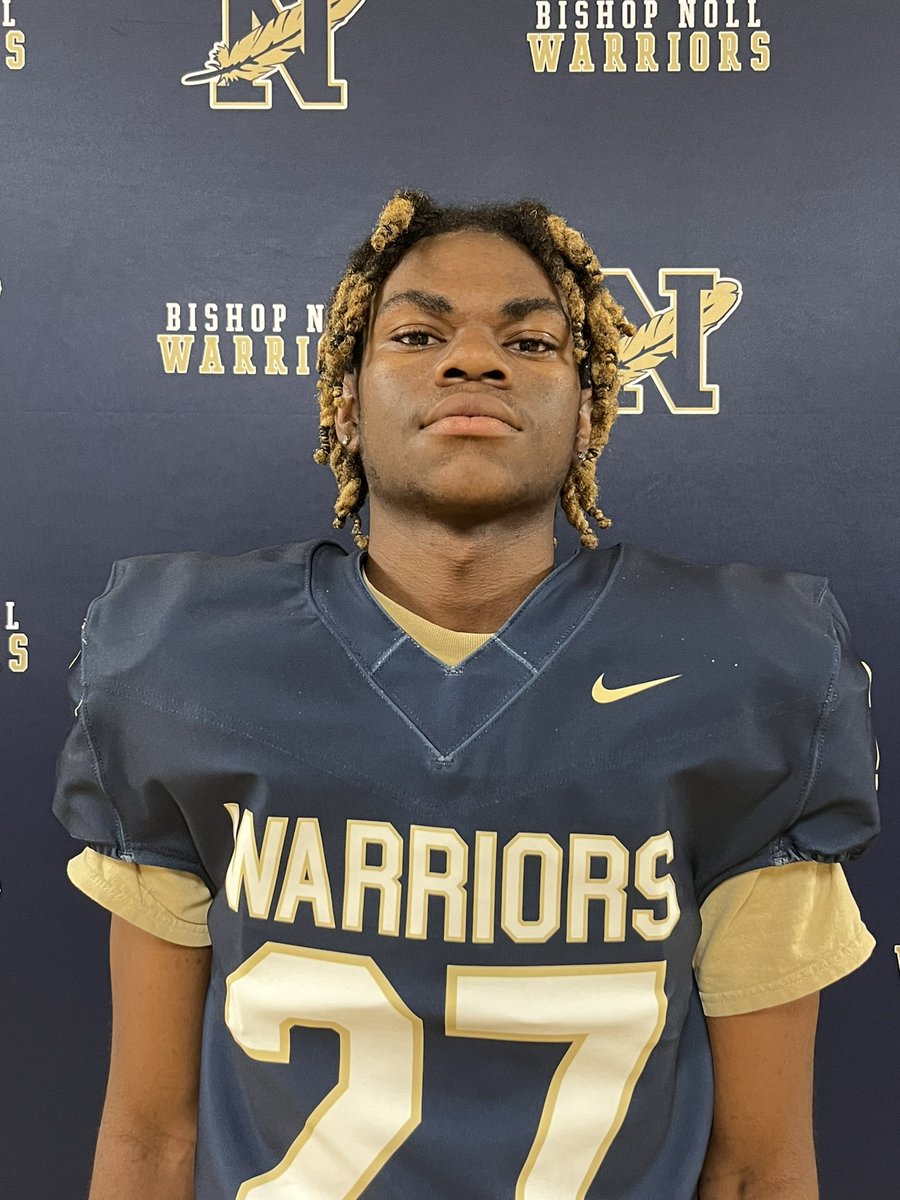 CoachMilby34's tweet photo. Defensive Players of the Game 

Junior MLB @Julian10390 
10tot (5solo) 1.5TFL 1.5 sacks

Freshman CB @mitchgowild4 
5tot (2solo) 1TFL 1FR 1TD 
*Held their 1,000 yard WR to 3rec-48yrds on 6targets 

@PrepRedzoneIN @IndianaPreps https://t.co/syEF8IHmeS