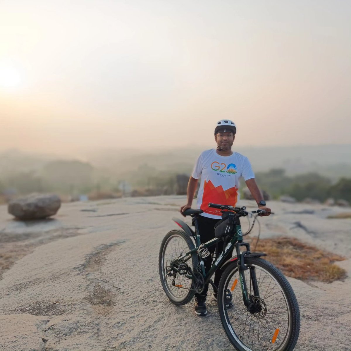 happy_hyderabad's tweet photo. #happyhyderabadCyclist #Happyhyderabad
#Cyclist #Cycling
#HyderabadCyclingRevolution
Thanks Ullas for organising ride
Gandipet park
HCR supports #IVoteForSure #SVEEP
#hyderabad #ivote4sure #sveep #cyclingtovote #PedalToVote #walktovote #CEOTelangana https://t.co/1AA70yX8Yv