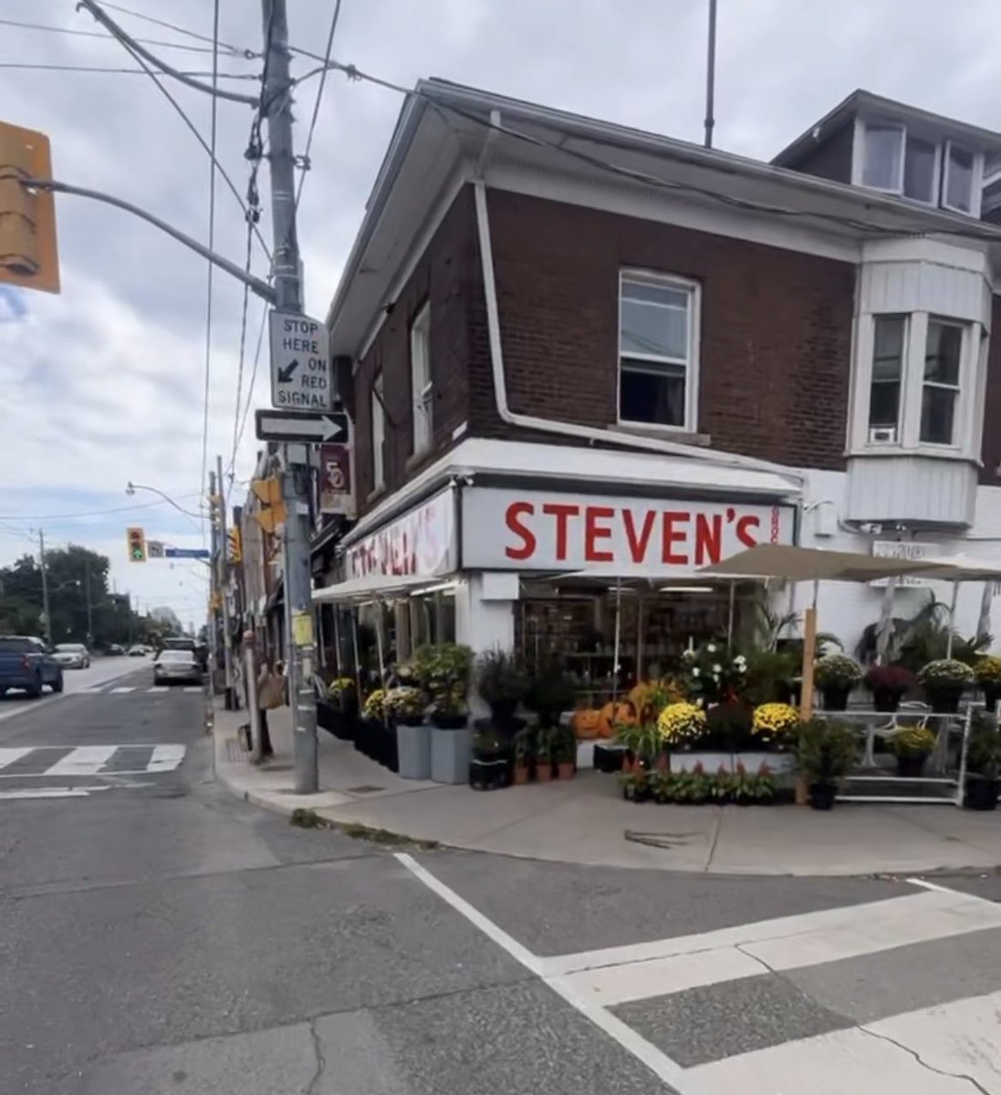 West End Phoenix tweet media