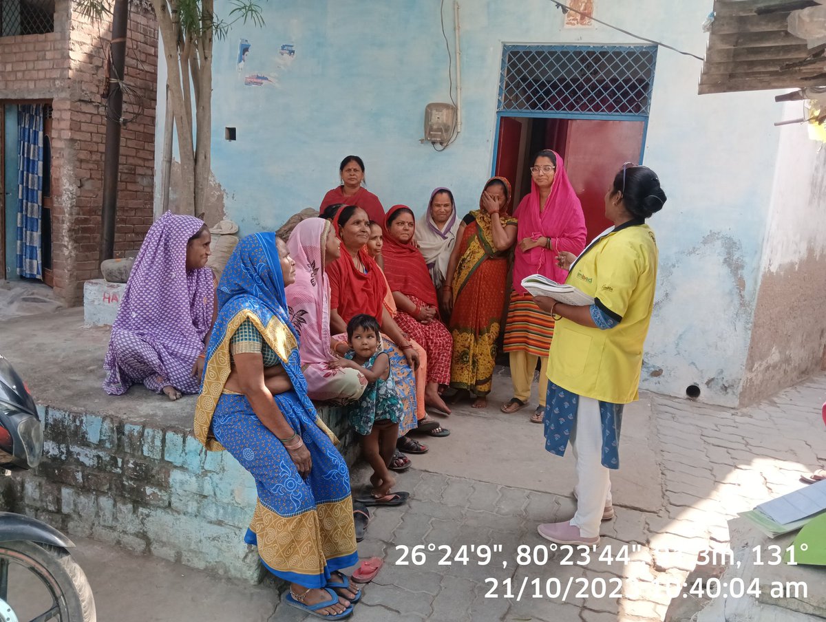 AshaVer30343545's tweet photo. एम्बेड परियोजना के तहत कानपुर की पटेल नगर बस्ती में महिलाओं को डेंगू और मलेरिया की जानकारी दी l 
 #MalariaFreeIndia
#Embed2Endmalaria 
#Malaria
#Dengue 
#DengueFreeIndia
@sammaansingh
@sksomya
@rajesh_amh https://t.co/ZhckPuBr27