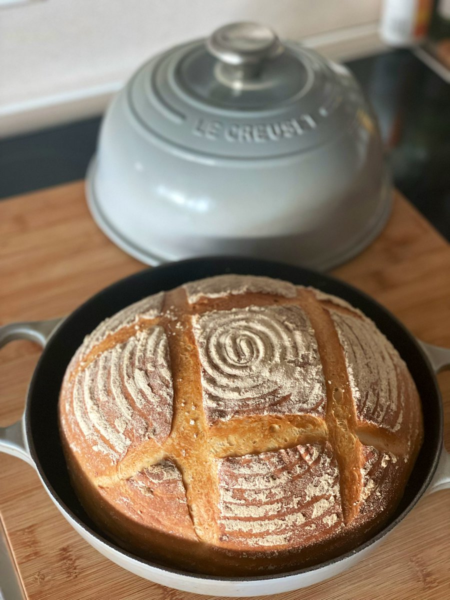 Welsh_PA's tweet image. A little weekend white spelt boule baking! 🥖 
#weekendbaking #bread #breadmaking #baking #boule #MadeWithMarriages #marriagesflour