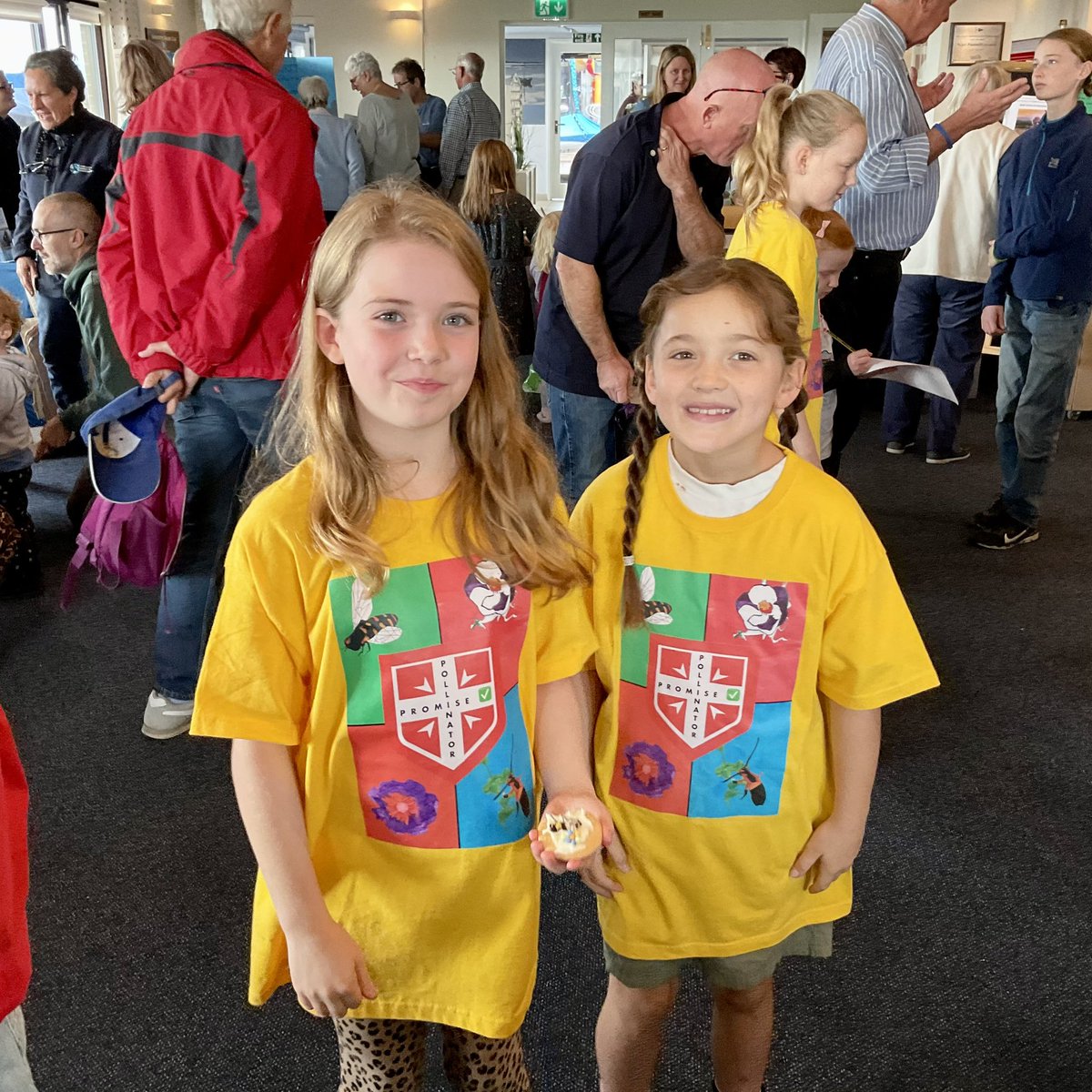 X-Polli:Nation (@xpolliproject) on Twitter photo St Alban’s Primary (Hants) began half term at <a href="/emsworthsc/">Emsworth Sailing Club</a> to share simple ways in which we can all help pollinators. They were a great team! #PolliPromise St Alban’s Primary (Hants) began half term at <a href="/emsworthsc/">Emsworth Sailing Club</a> to share simple ways in which we can all help pollinators. They were a great team! #PolliPromise