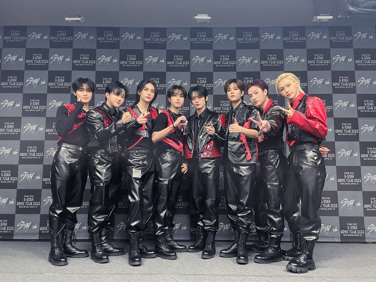 chrstpherbang's tweet photo. 5-STAR Dome Tour 2023 Seoul Special (UNVEIL 13) DAY1 
스트레이 키즈의 잊지 못할 고척 스카이돔 입성 첫째 날🔥
오늘도 함께해 주셔서 감사합니다 스테이! 내일 또 만나요❤️
What an unforgettable first night at the Gocheok Sky Dome🔥
Thank you for coming today, STAY!
See you tomorrow❤️ https://t.co/FNcjsAfMBe