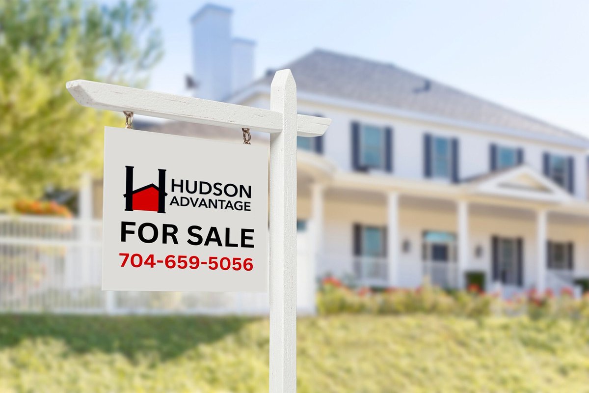HudsonAdvantage's tweet photo. Ready to sell your home? Reach out to us today at 704-659-5056!

In a market with limited inventory, your home will shine like a beacon. 🌟 https://t.co/wwbKo0hdXq