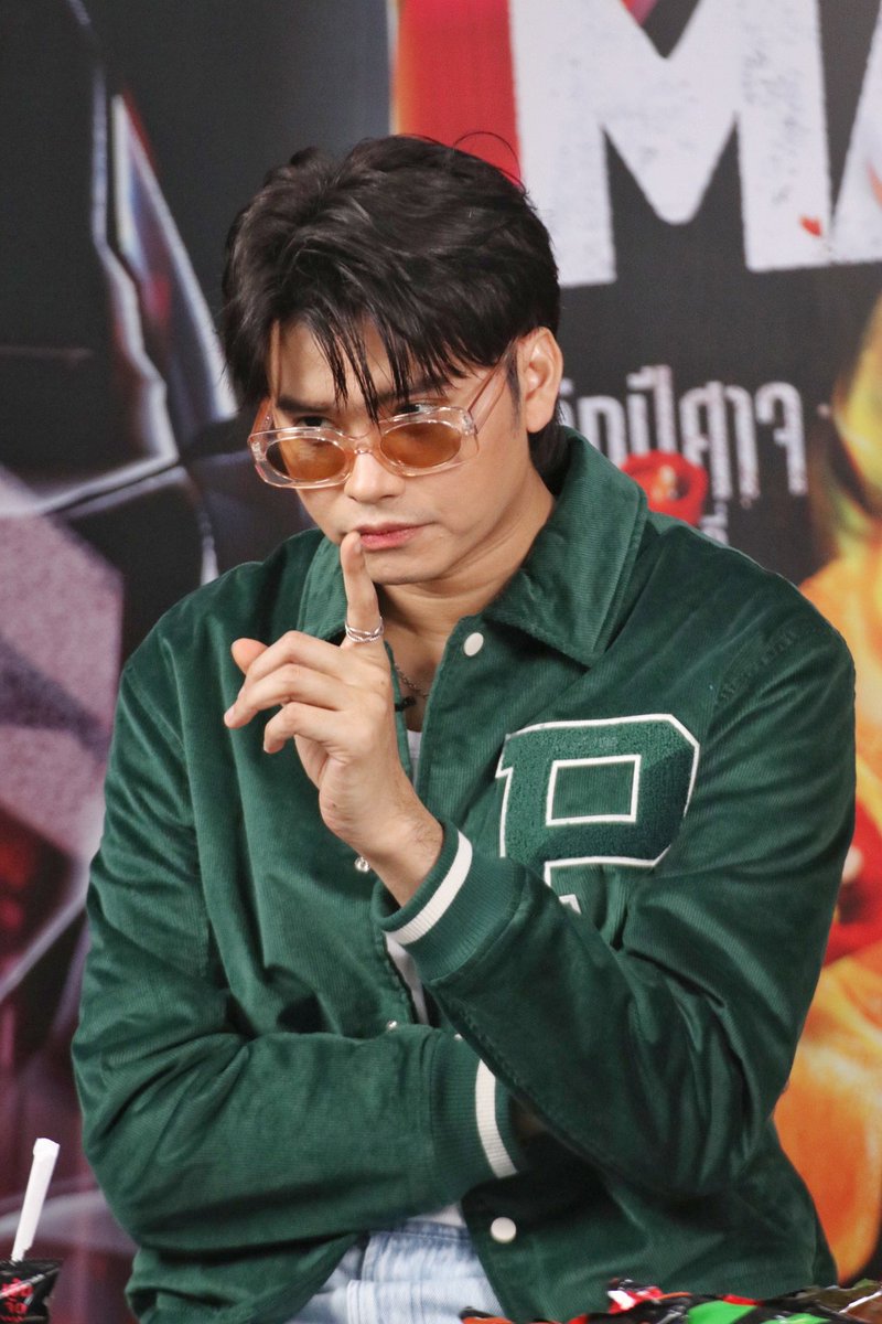 แกก็ตึงเกิ๊น!!!! #LaysMaxXNontTanont #UNLEASHYOURINNERMAX
#nonttanont