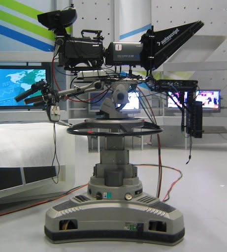 EntresijosTV_'s tweet image. 🔴 EXCLUSIVA: Marta Flich presentará este jueves la gala de #GHVIP21O disfrazada de ‘CUE’