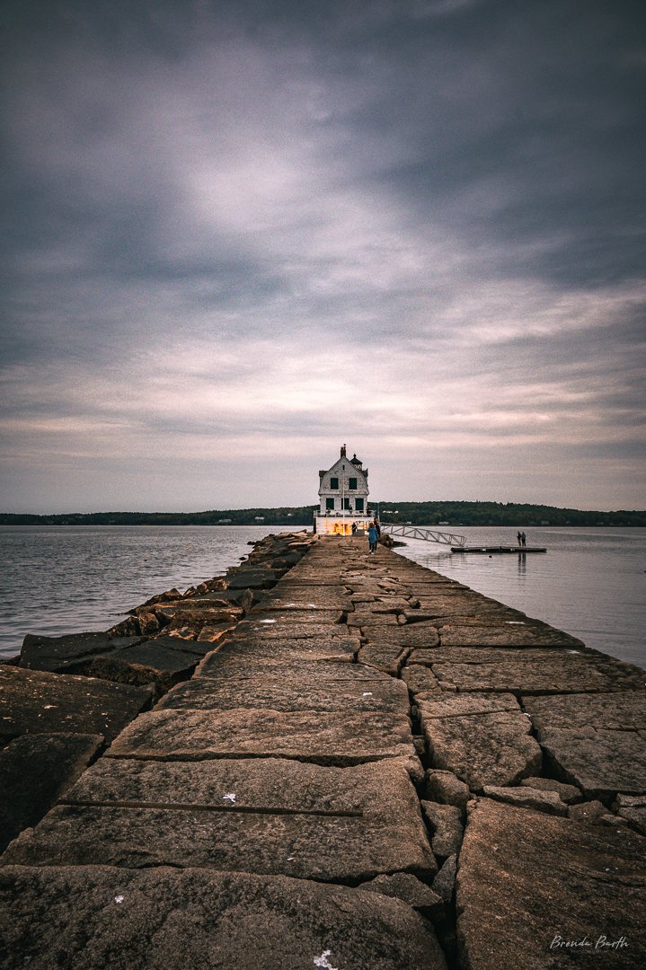 BrendaWBarth's tweet photo. Rockland Breakwater Lighthouse.
#lighthouse #lighthouses #lighthousesofinstagram #outsideismybestside #nikon #nikonusa #nikonz6ii #nikonphotography #nikonphoto #nikonoutdoors #earth #water #travelphotography #adventure  #explore #exploremore #neverstopexploring https://t.co/rdqygdlkd4
