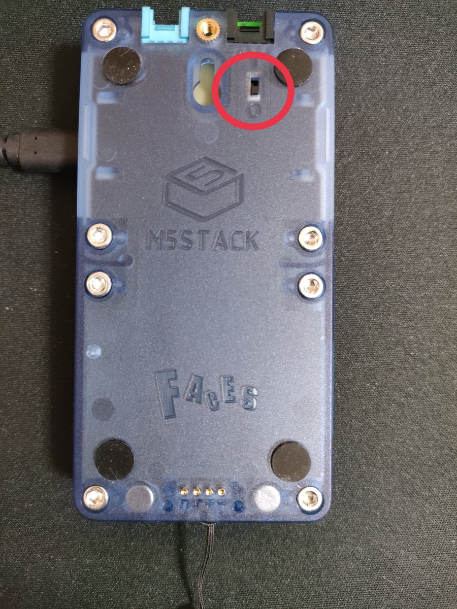 nishikazuhiko's tweet photo. 緊急  msx0をお求めいただいた皆様へ

ゆうパックのトラックが燃えたという報道がありました

これとmsx0を関連付けるツイートをされた方がいらして抗議しました

こういう事が起こらないために念には念を入れてmsx0には充電池にマスタースイッチを特注で付けました

そして我々が上野から出荷時にはマスタースイッチを切っています

深センのm5社が大量に使っている充電池が発火したという報告も一つも受けていません
どうかご安心ください

電池の発熱など何かオカシイと思われたら充電を停止してツイッタでお知らせ下さい