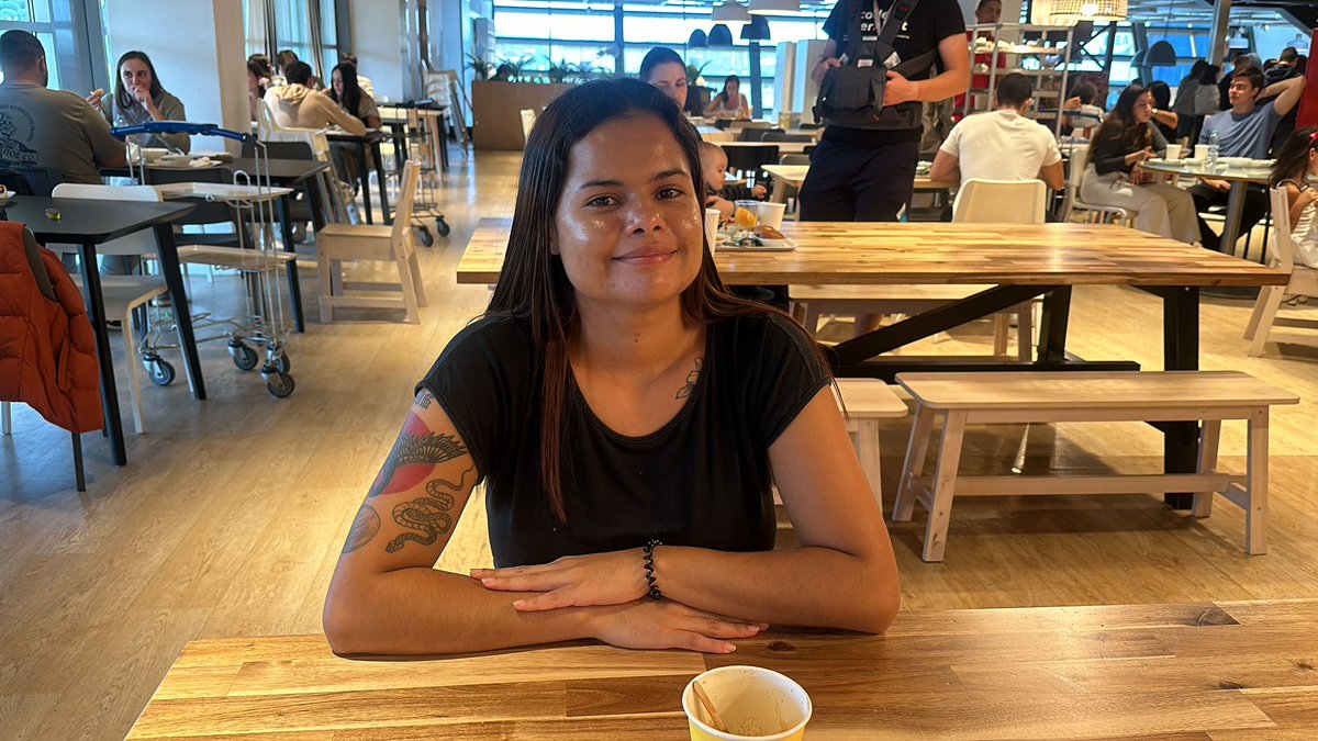 wesleydmachado's tweet photo. A melhor coisa que podes ter na vida, é aquela amiga que antes de dizeres para onde vais, ela já diz: “vamos”. E eu agora tou aqui, a passar uma tarde com a @infojoys no IKEA. https://t.co/4d85YBx4Mj