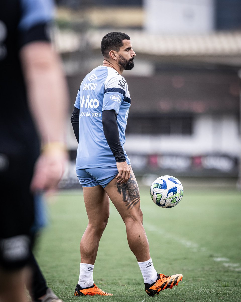 SantosFC's tweet photo. 💪 https://t.co/e33t1pSQq0