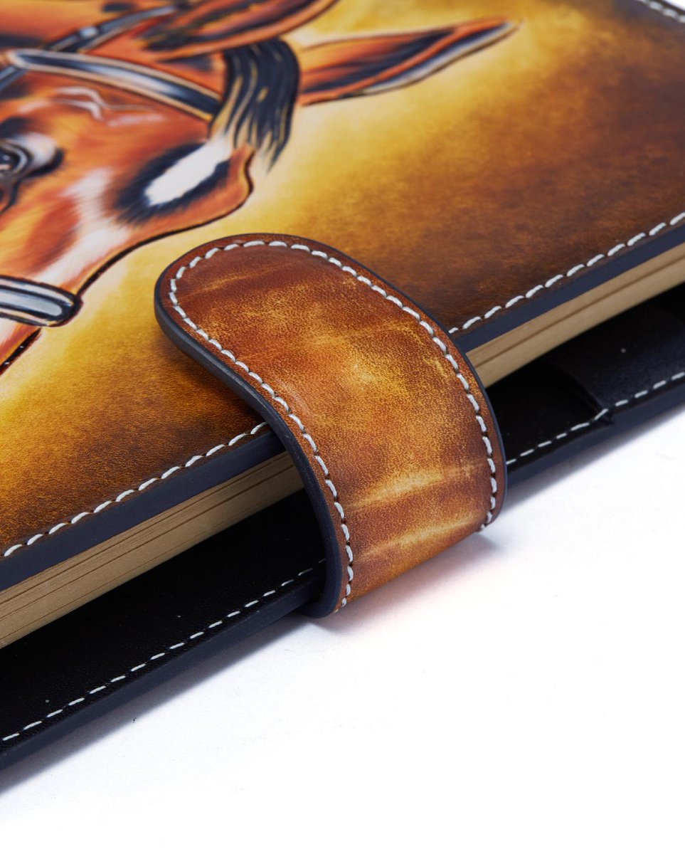 CraftLeart's tweet photo. CraftLeart Hand Carved Painted Genuine Leather Notebook, Western Style Brown Horse Journal,Handmade Leather Notebook With Refillable A5 Vintage Paper
#journal #notebook #leathercraft #handmade #gift #student #travel #amazonfinds #etsy #etsyfinds #amazon 
https://t.co/0XD8DJbzEe https://t.co/FhSlHVb9oQ