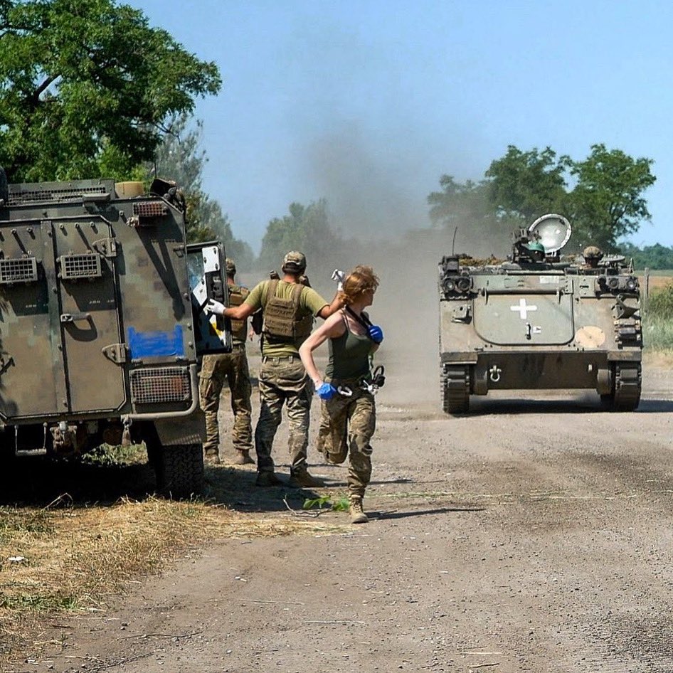 Війна триває, а ти сидиш у Києві і п’єш каву.