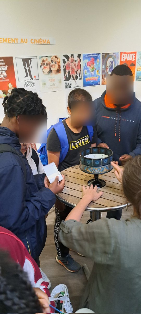 CollegeBaumont's tweet image. [ #ClasseCinéma ]
🎬 Nouvelle promo de la classe cinéma de 4e
🔸️projet mêlant rencontres professionelles et pratiques artistiques, avec l'@AscaBeauvais et l'#Acap
📽 trois premières séances avec découverte des ancêtres du cinéma, et projection de Gattaca et Singin' in the rain