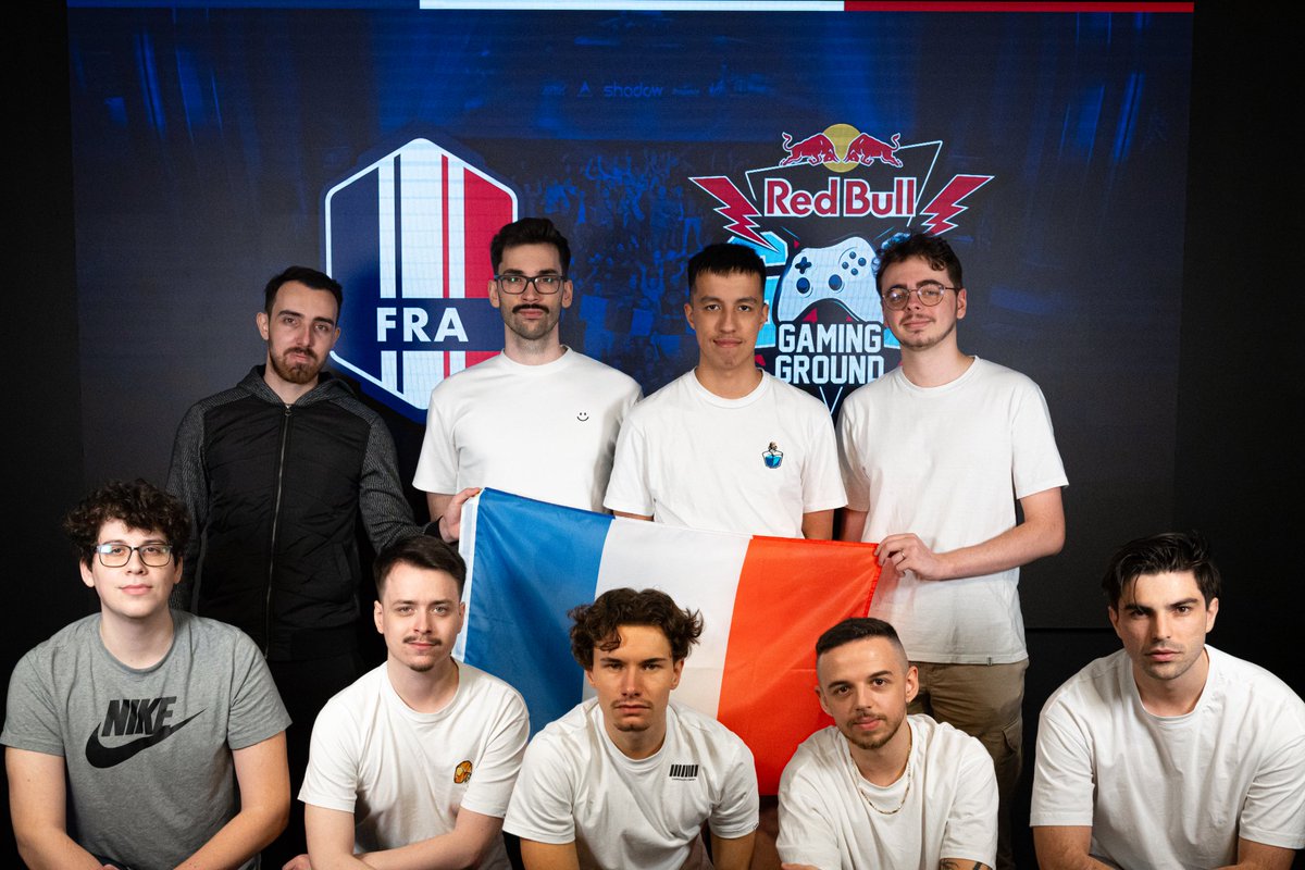Équipe de France OW 🇫🇷 (@avecle6) on Twitter photo On vous a fait attendre ? 🫡
L'Equipe de France s'est réunie pour plusieurs jours d'entraînement en bootcamp chez <a href="/RedBullFrance/">Red Bull France</a>.
Un seul objectif : être prêt à choquer le monde entier. La route vers la Blizzcon commence maintenant !
📸 <a href="/Myrdwin/">Gauthier M.</a>
#avecle6 🇨🇵 On vous a fait attendre ? 🫡
L'Equipe de France s'est réunie pour plusieurs jours d'entraînement en bootcamp chez <a href="/RedBullFrance/">Red Bull France</a>.
Un seul objectif : être prêt à choquer le monde entier. La route vers la Blizzcon commence maintenant !
📸 <a href="/Myrdwin/">Gauthier M.</a>
#avecle6 🇨🇵