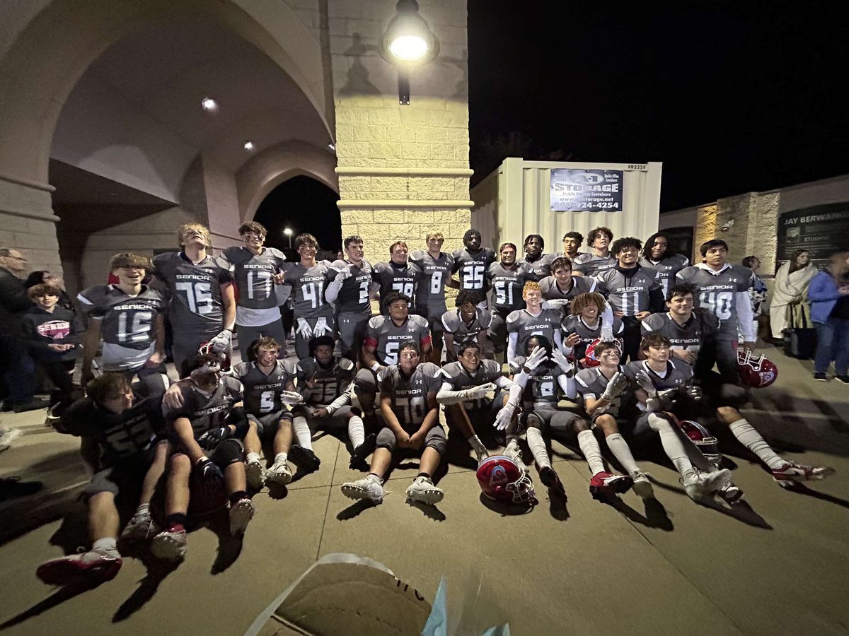 Shoutout to the football team for ending the season on a great note, couldn’t have went out any better‼️#thankyouseniors💙❤️#nastynation🐏