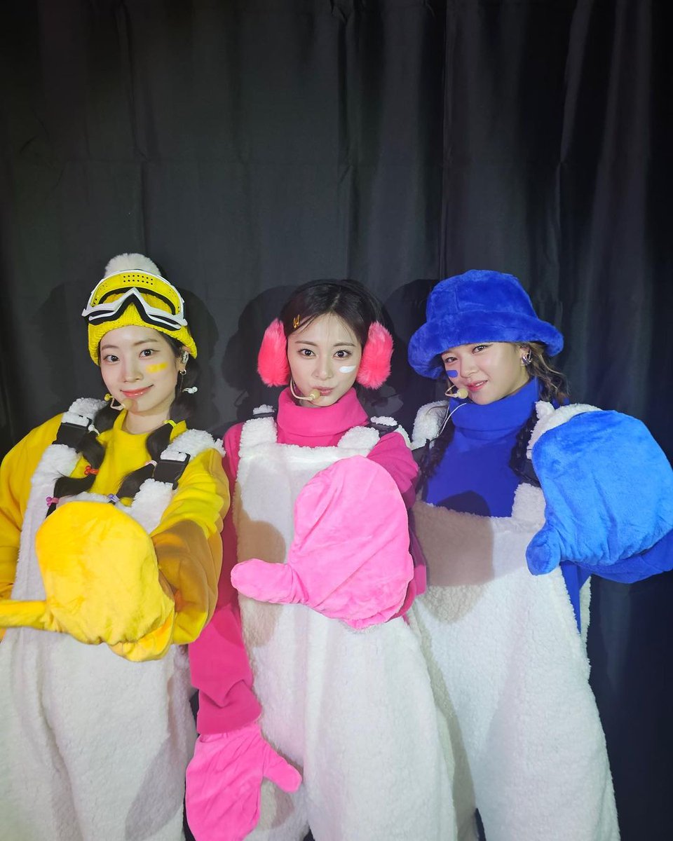 Dahyun Support Team | Love Me tweet media