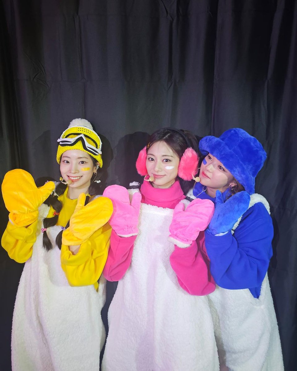 Dahyun Support Team | Love Me tweet media