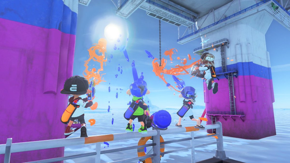 disconnect_spl's tweet photo. First week actually playing a luti set. We won 5-3 against Voltage. Was a close fun set.

@Arcade_22_ - tried and ill
@em__2480 - hungover
@DeeBee_T_ - the only one 'functioning'
@Sebcina - also hungover https://t.co/6p3PNIwfmI