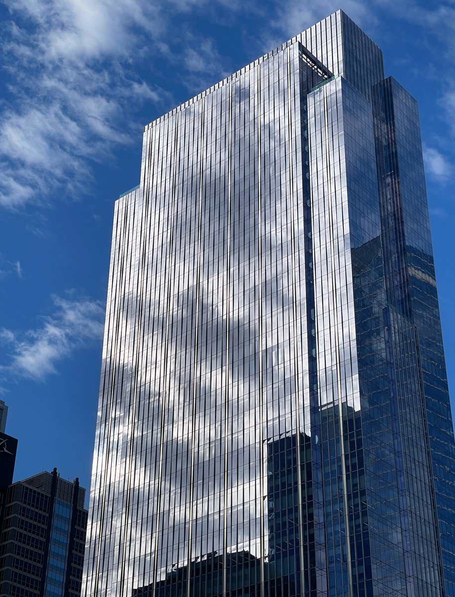 Lynn Becker tweet media