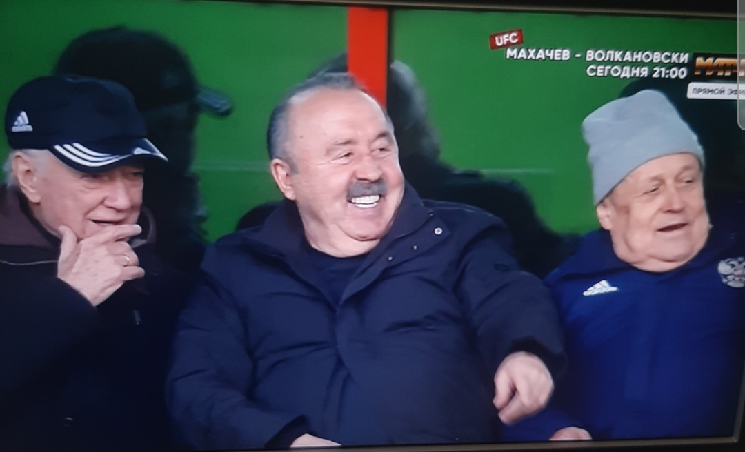 klegkov's tweet photo. Когда увидел российский футбол вблизи https://t.co/F0nd1T1dEZ