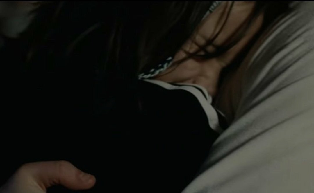 swifttaylorrs's tweet image. Aftersun, 2022