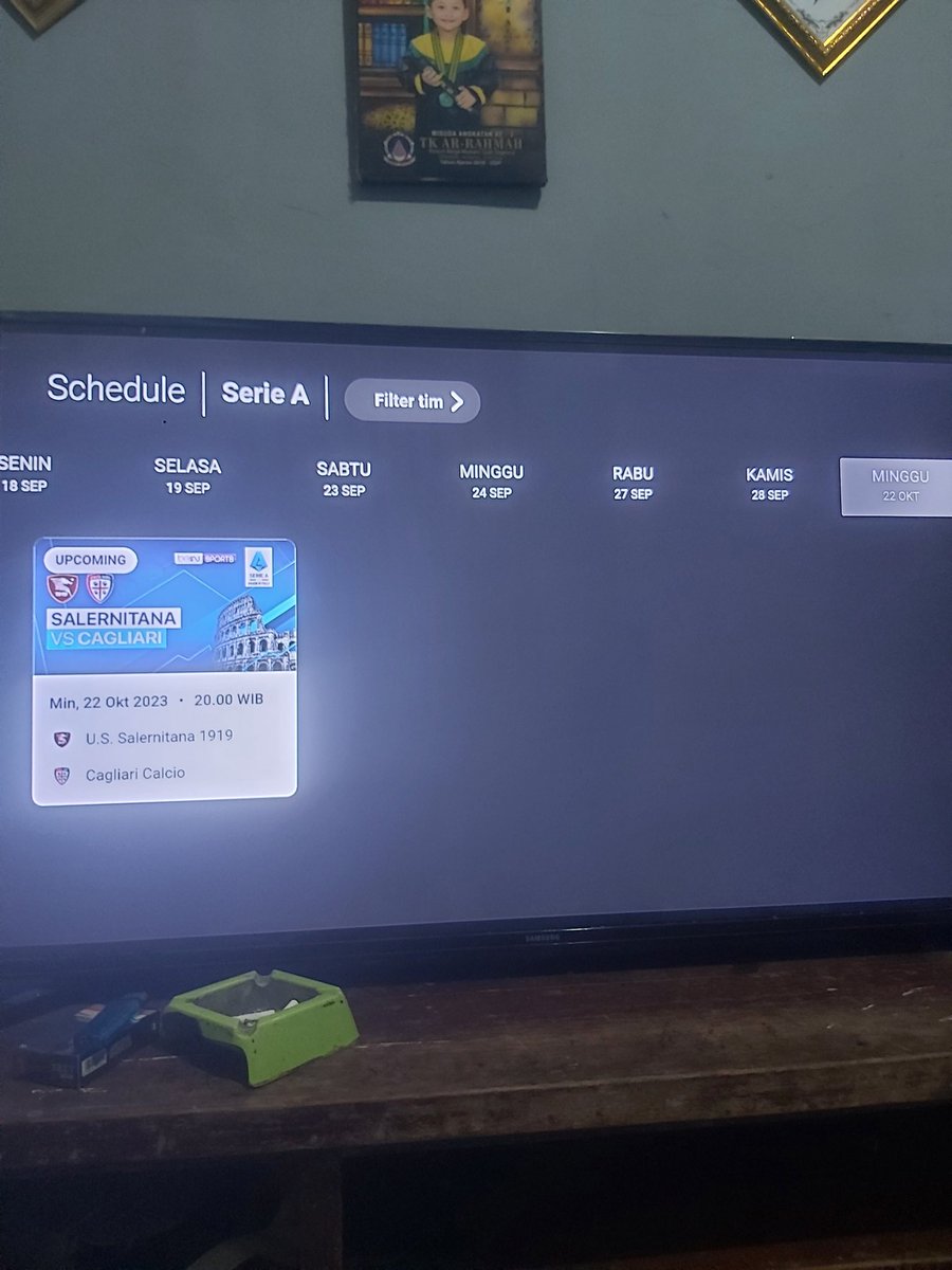 buleneamata's tweet photo. @vidio inter tidak disiarkan ya ?
Di jadwal gak ada.
Percuma deh langganan. https://t.co/lf460U3JLC