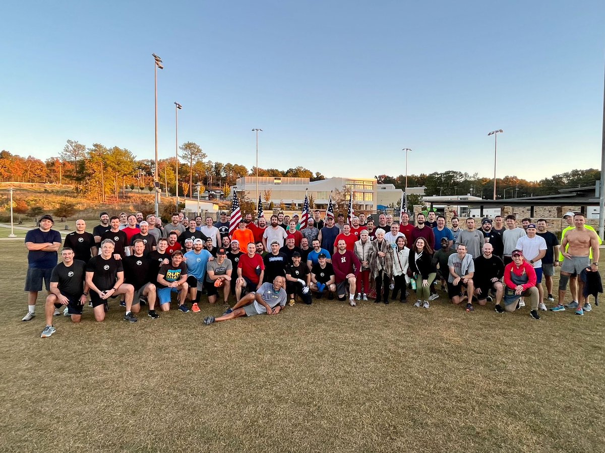 TheForumF3's tweet image. 85 Studly HIM showed up and showed out this morning for a little birthday fun for F3 Shawshank, one of the best in all of @F3Birmingham . 1 hour of very hard work followed by great 2nd F.