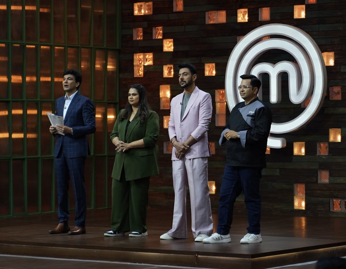Back on the #MasterChefIndia set after 13 years! It's a nostalgic moment. Let's see what's cooking with @ranveerbrar Brar, Vikas khanna, and @poojadhingraa Stay tuned for the excitement!