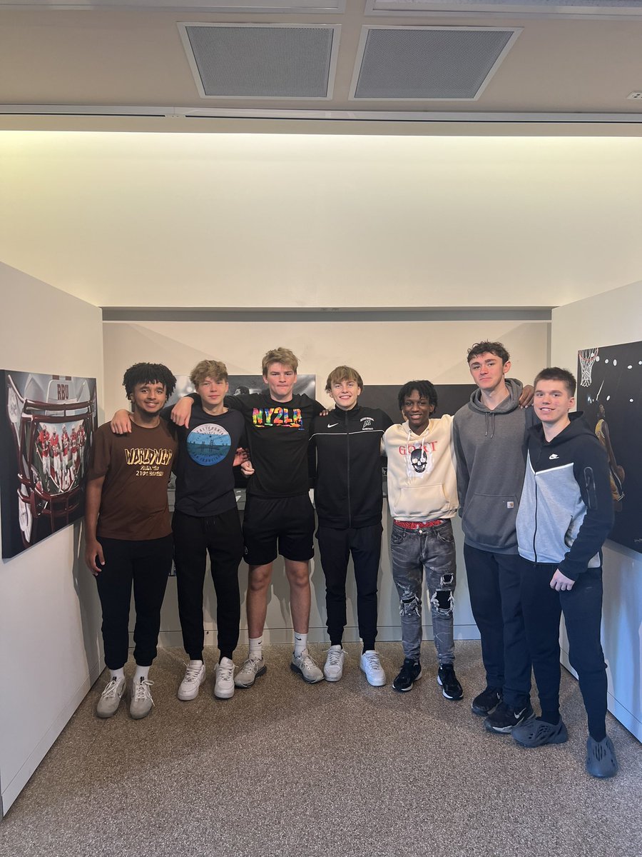 Today was much bigger than basketball…

Our Spartan family got to celebrate sophomore guard <a href="/anthonym_art/">Anthony Miller</a> and his incredible art.

Proud of you Anthony! Your talent and hard work is inspiring #WeAreVPM