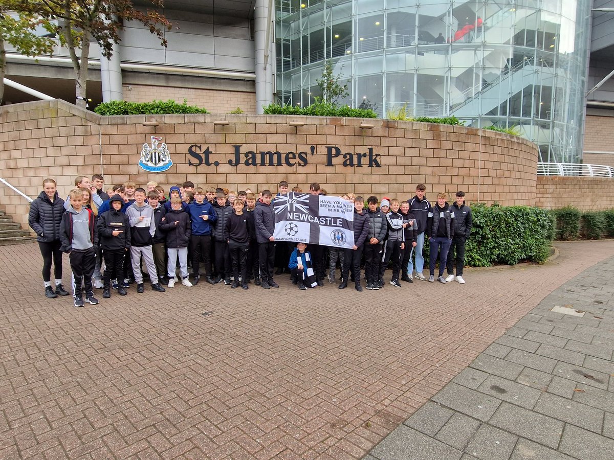 Mr Hattie tweet media