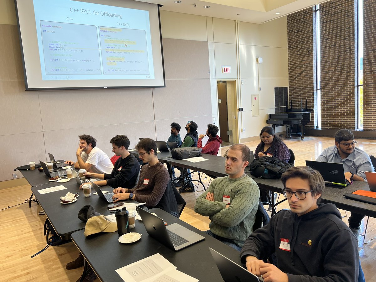 ugonnachikezie1's tweet image. #oneAPI Academic workshop in #Chicago.

#oneAPIDev
#Iamintel