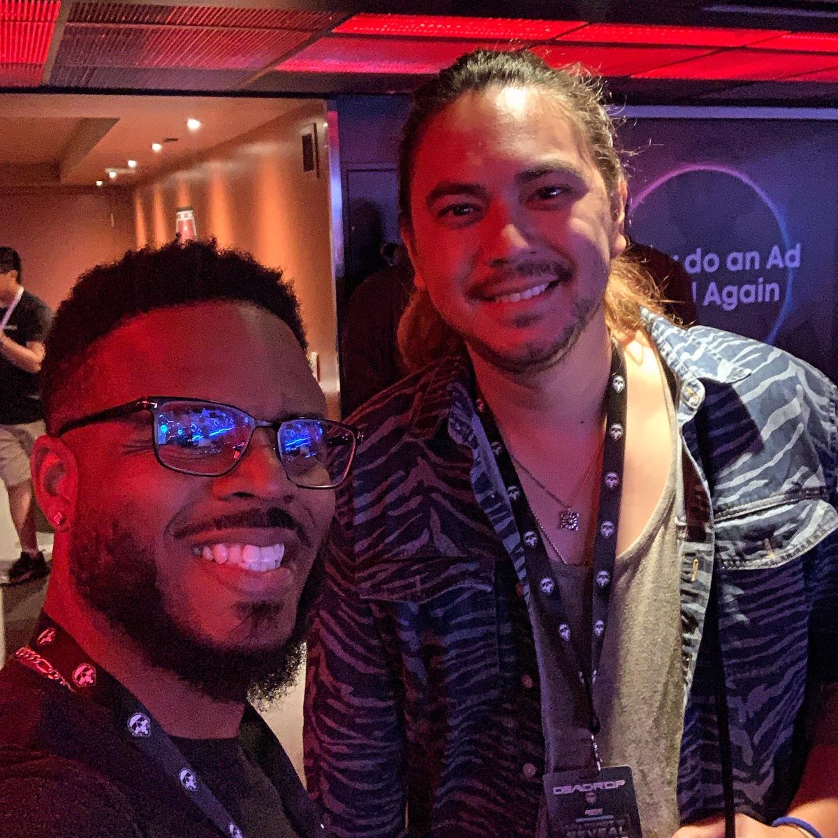 Another day at TwitchCon. Let’s get it! <a href="/AOE_IZA/">Greg Ibanez</a>