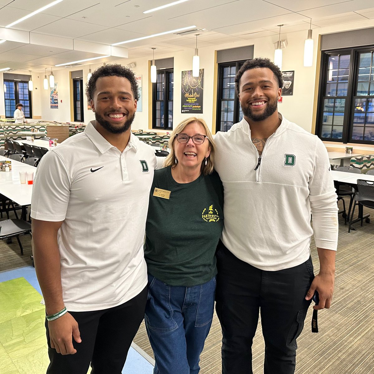 Good luck today <a href="/DartmouthFTBL/">Dartmouth Football</a>! 🏈

#Dartmouth #Homecoming