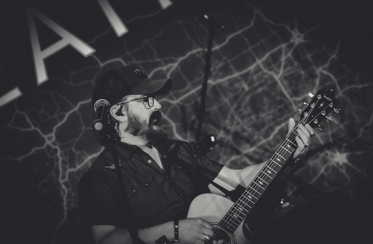 preserver_time's tweet photo. LEGENDARY.
Richard Speight Jr.
Road So Far Tour Minneapolis 2023
@dicksp8jr #CreationMN @rsjrfanworld https://t.co/PQZ6IP3OuV