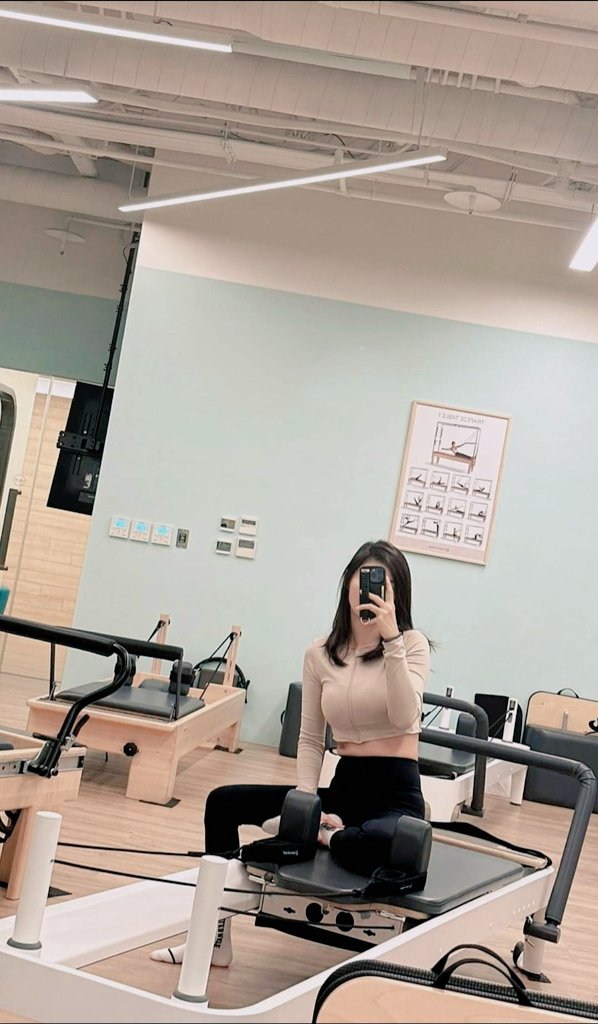 Vivi (@vivi821113) on Twitter photo 