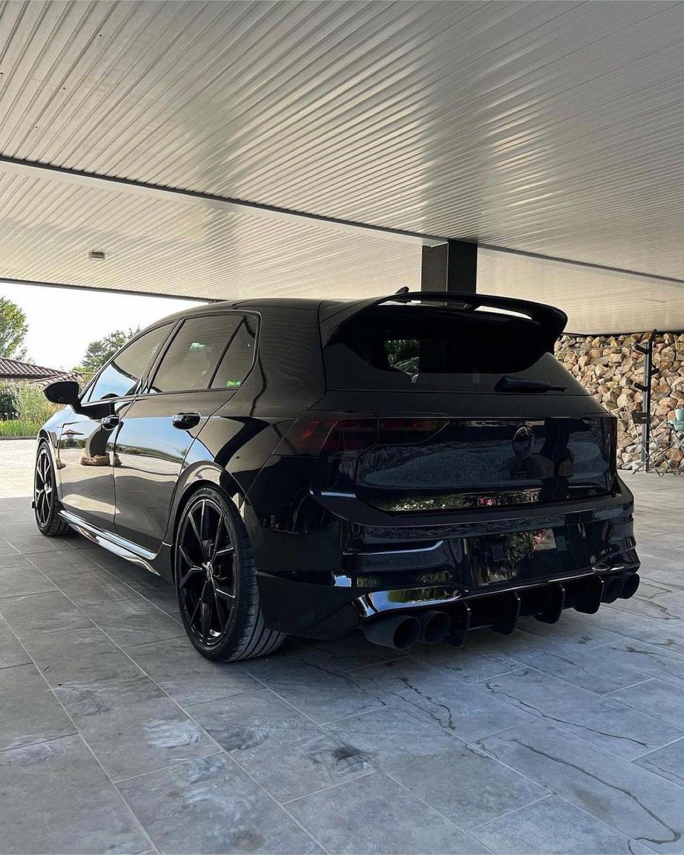 FULL BLACK 🥵
