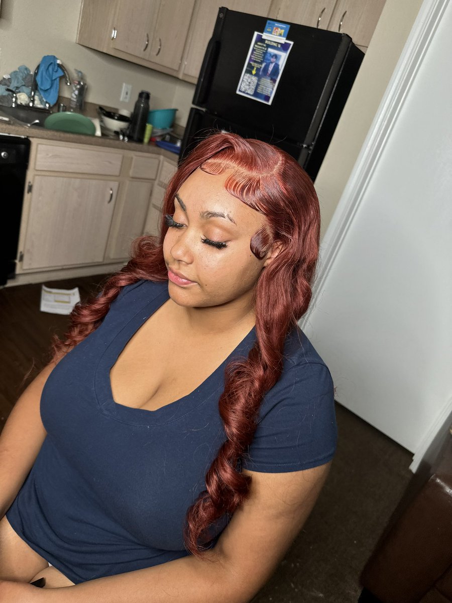 lil_keeyy's tweet image. Frontal wig Install 😍😍 We love a soft look ! Gives grown and SEXYYY 🥰🥰🥰🥲🥹

#pvamu #pvamu27 #pvamu26 #pvamu25 #pvamu24