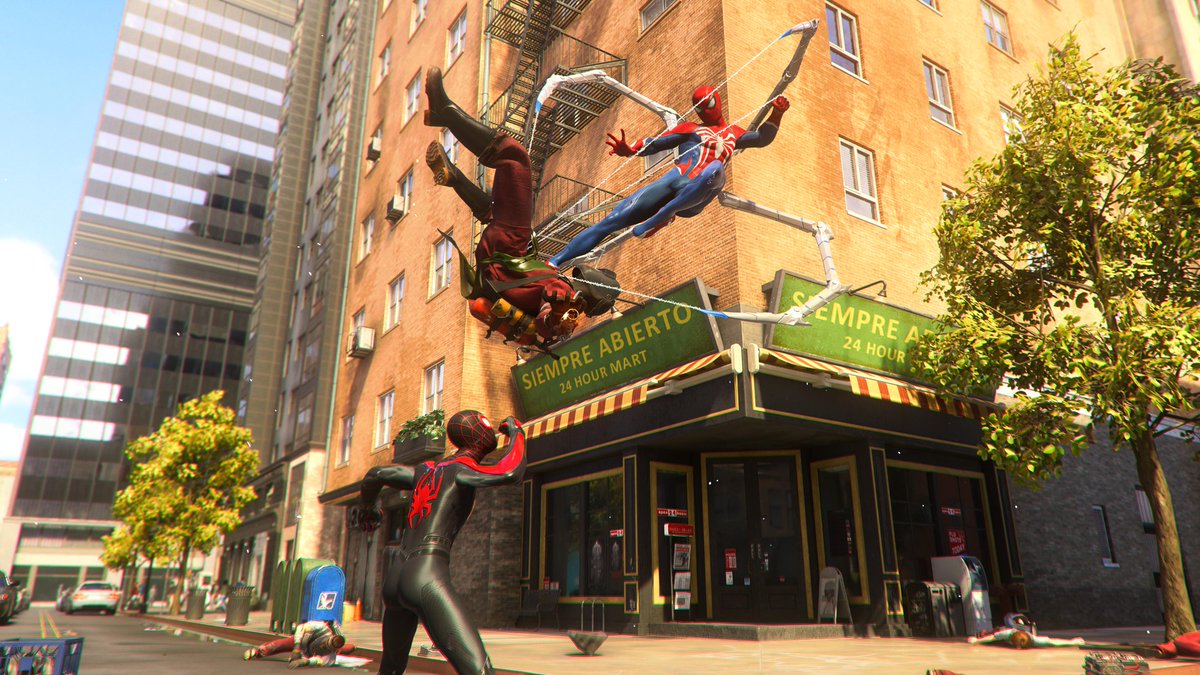 AaronLTeague's tweet photo. #PS5Share, #MarvelsSpiderMan2 https://t.co/piXeEUi9Z9
